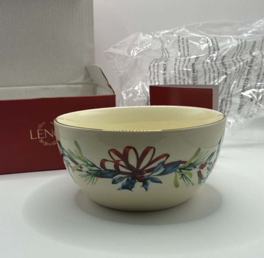Lenox Winter Greetings 5-inch Bowl SKU 847254